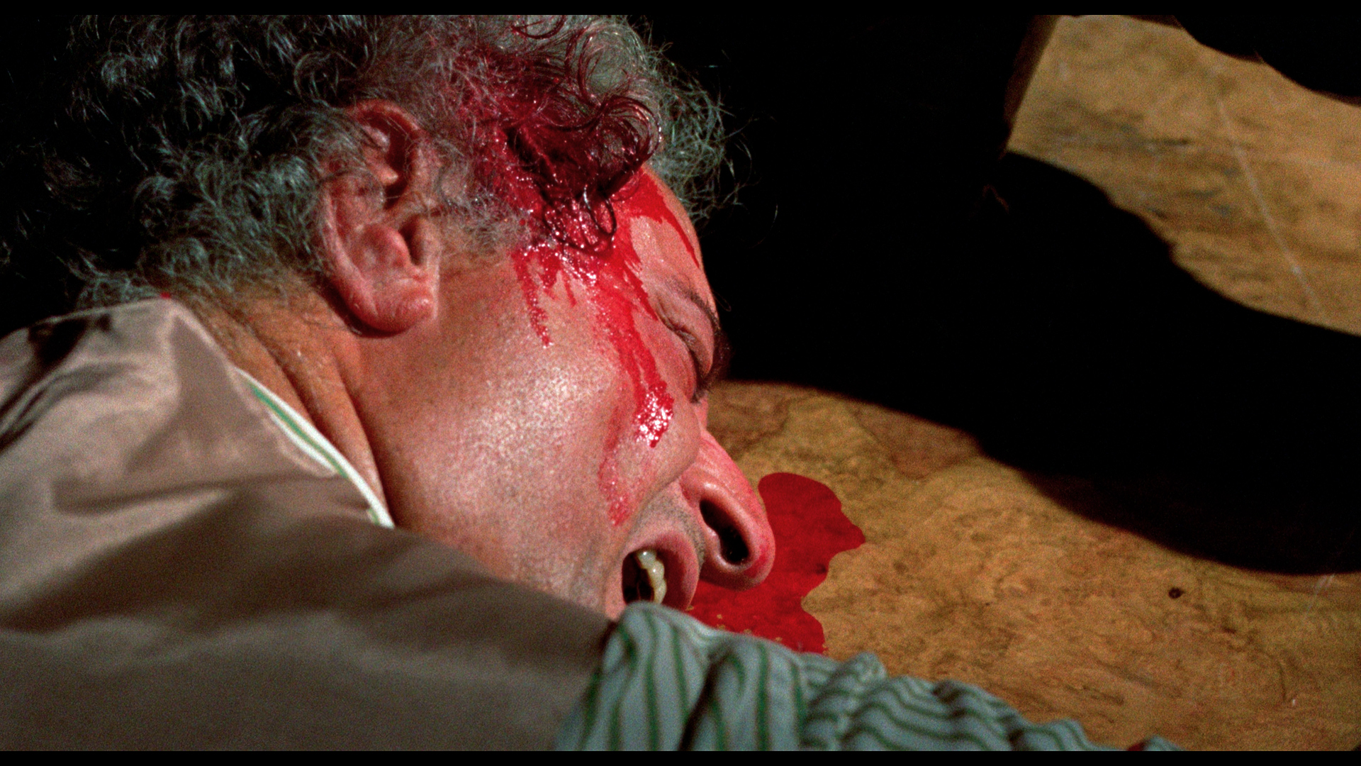 The Perfume of the Lady in Black